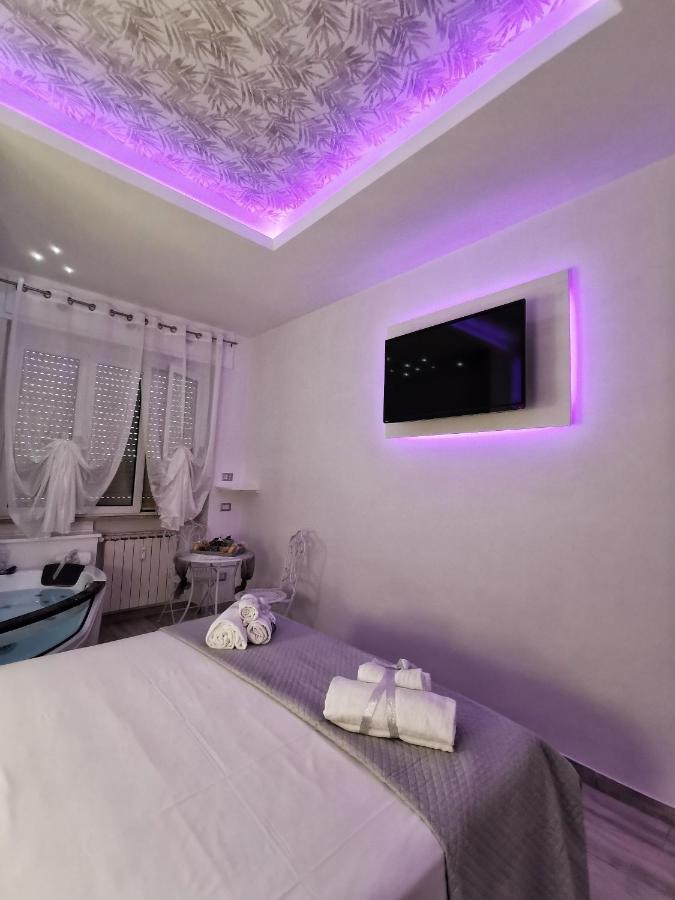 Il Mare Di Roma Deluxe Hotel Lido di Ostia Bagian luar foto